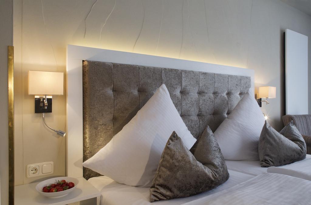 Hafenhotel Pommernyacht Ueckermunde Phòng bức ảnh